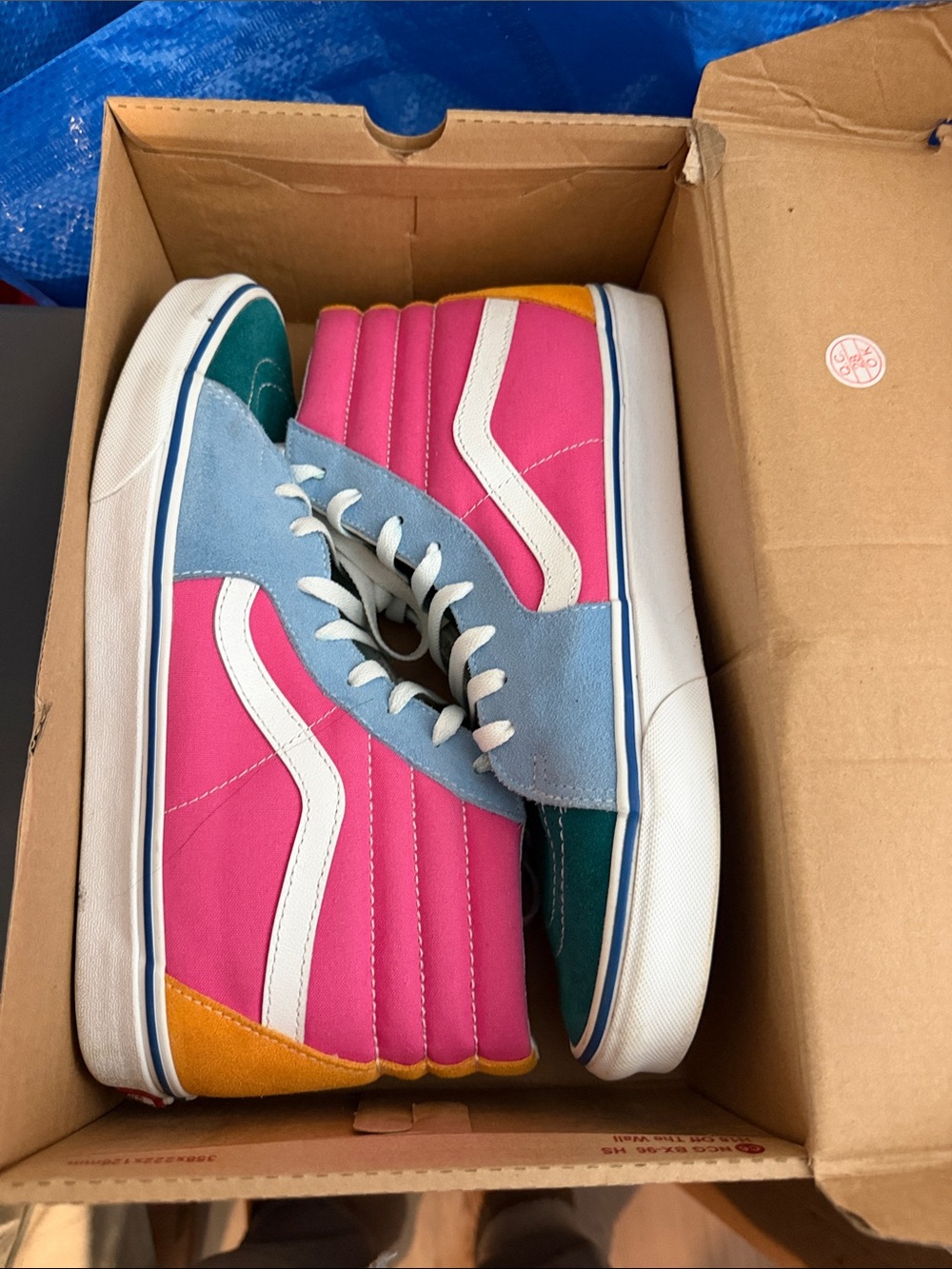 Vans Men High-Top Sneakers in Pink, Blue & Yellow Accent